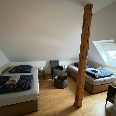 Doppelzimmer-Bad-Kuehlschrank-Tv-19 Meine Exterior photo